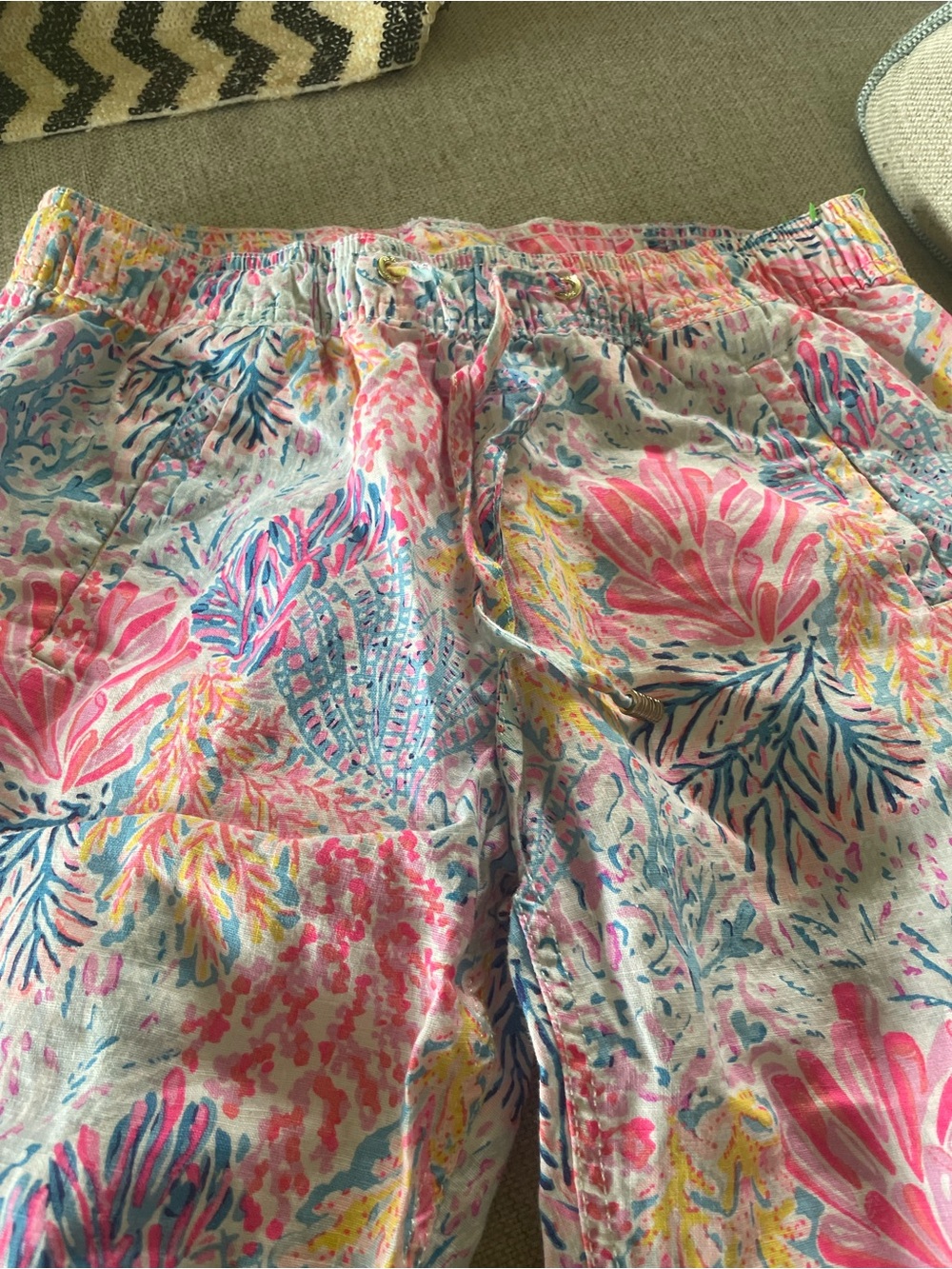 Lilly Pulitzer Pastel Coral & Sea Print Straight Leg Pants - Picture 8 of 8